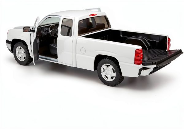Diecast Metal Pickup Truck Motormax White 1/25 Scale Opening Doors-3