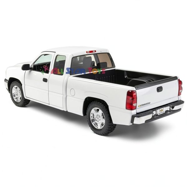 Diecast Metal Pickup Truck Motormax White 1/25 Scale Opening Doors-4