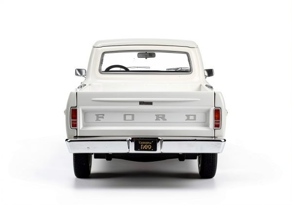 Motormax 1:24 Die-Cast Metal Pickup Truck Toy – White Classic-6